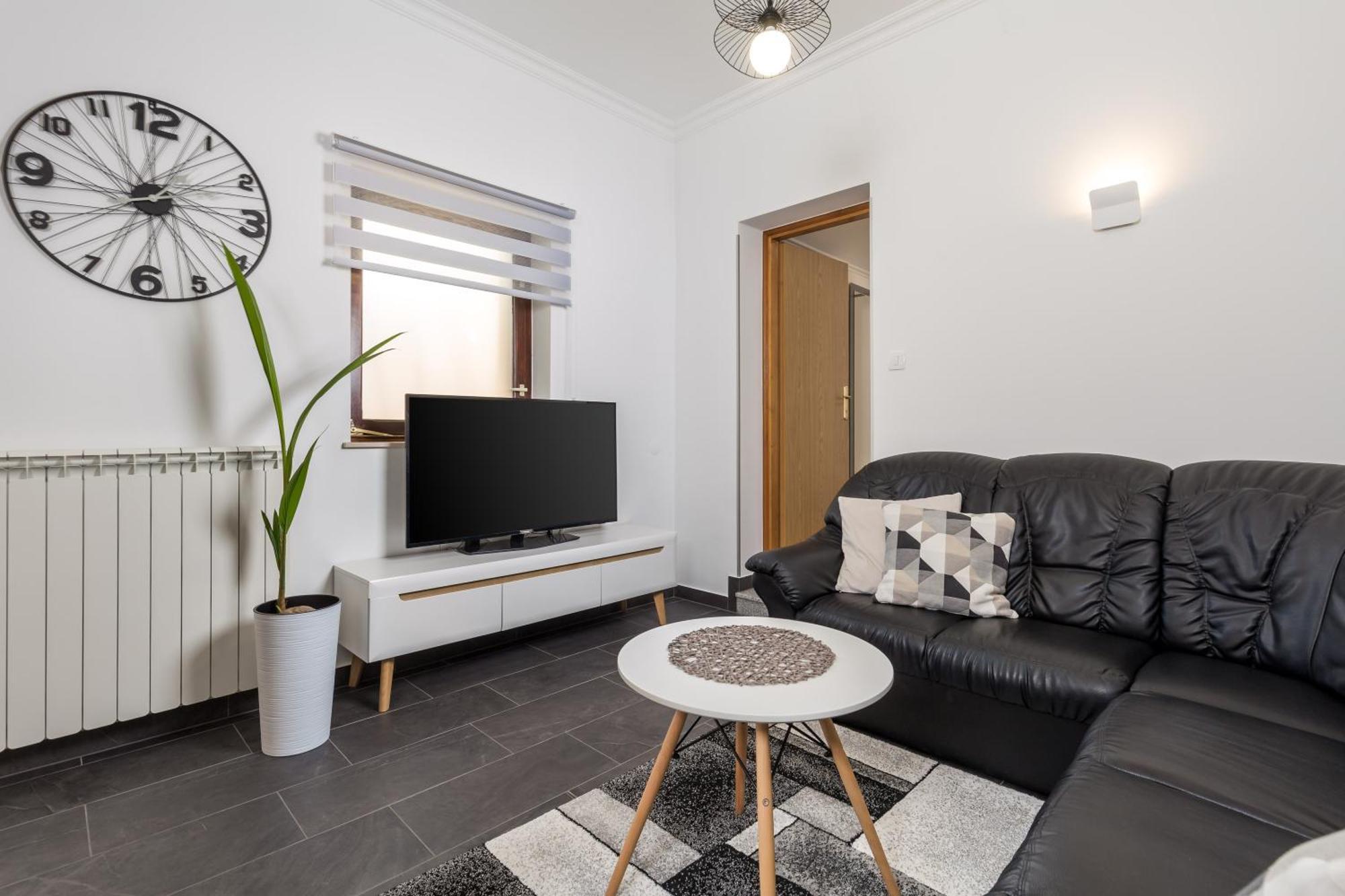 Guest House Deskovic Moscenicka Draga Ruang foto