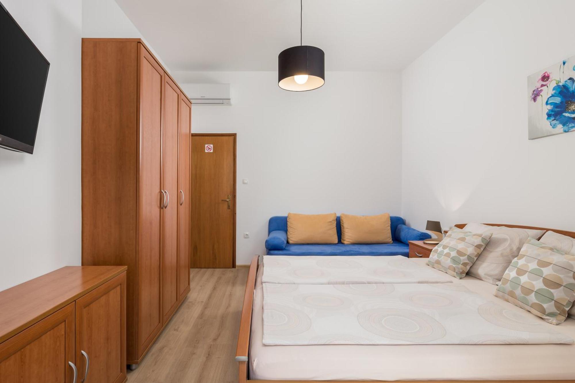 Guest House Deskovic Moscenicka Draga Ruang foto