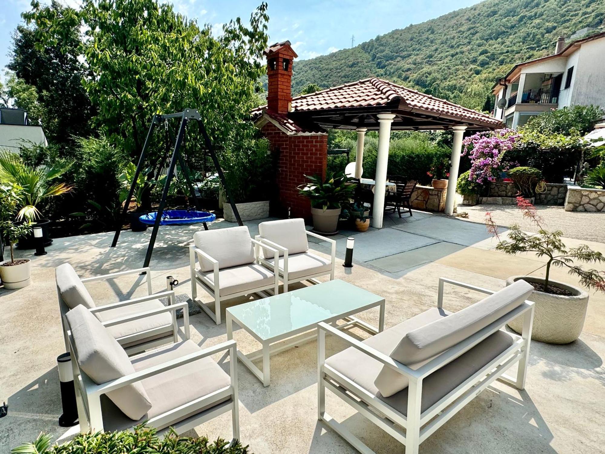 Guest House Deskovic Moscenicka Draga Bagian luar foto